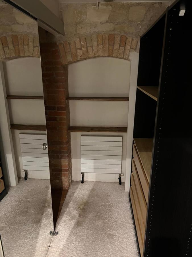 Canal Saint Martin Apartments Париж Екстериор снимка