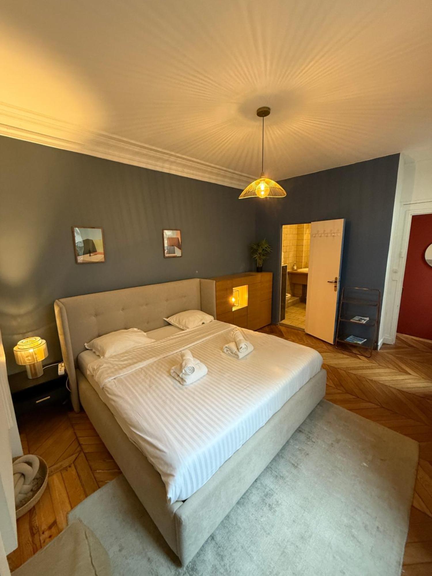 Canal Saint Martin Apartments Париж Екстериор снимка